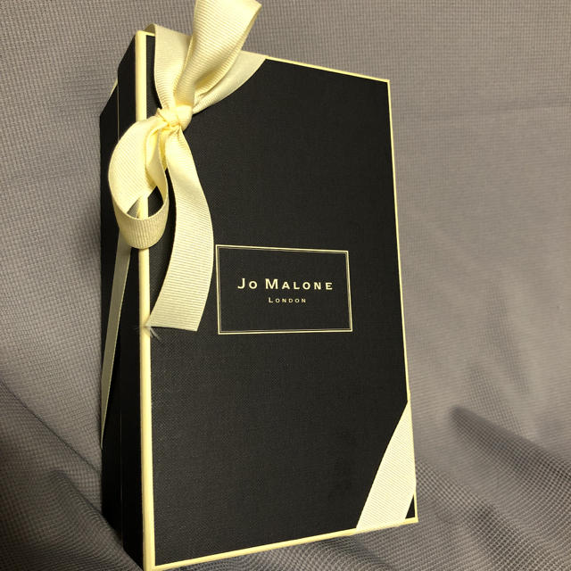 Jo Malone(ジョーマローン)の新品　ジョーマローン　イングリッシュ ペアー フリージア セント　ディフューザー コスメ/美容のリラクゼーション(アロマディフューザー)の商品写真