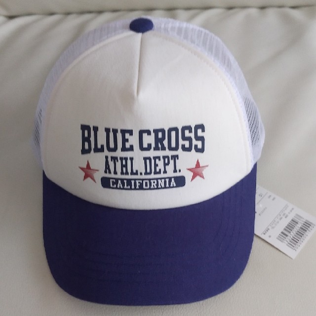 bluecross(ブルークロス)のBLUE CROSS ブルークロス 帽子 56cm 男の子用 未使用 キッズ/ベビー/マタニティのこども用ファッション小物(帽子)の商品写真
