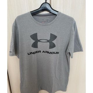 アンダーアーマー(UNDER ARMOUR)のアンダーアーマー　Tシャツ　美品(Tシャツ/カットソー(半袖/袖なし))