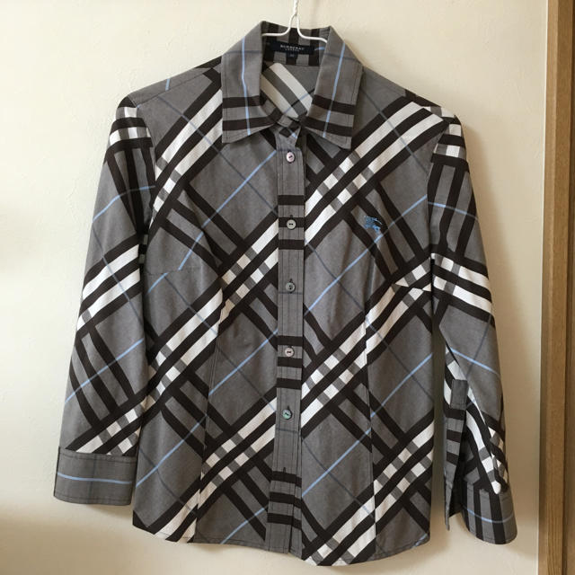 BURBERRY(バーバリー)のBurberry シャツ レディースのトップス(シャツ/ブラウス(長袖/七分))の商品写真