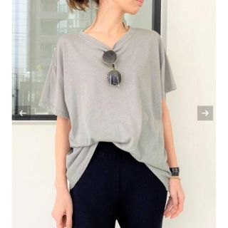 アパルトモンドゥーズィエムクラス(L'Appartement DEUXIEME CLASSE)のLACAUSA C/N Kai Tee ブルー(Tシャツ(半袖/袖なし))