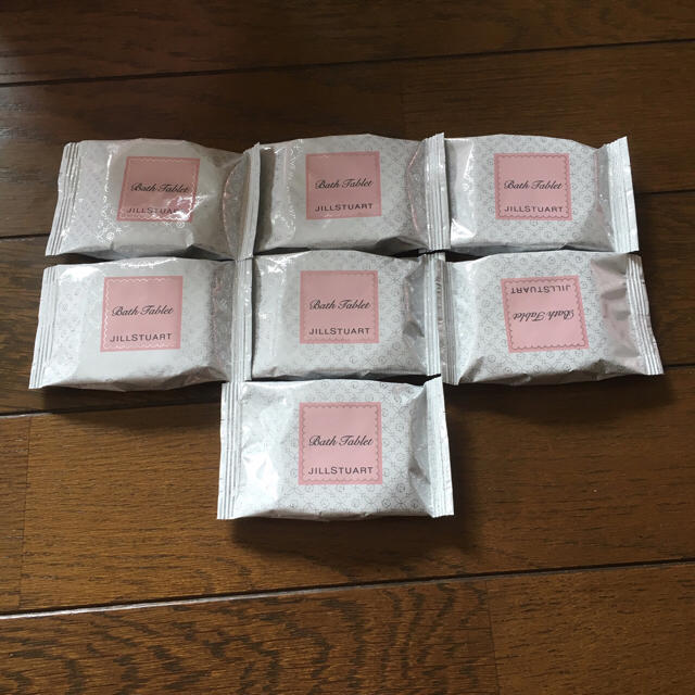 JILLSTUART(ジルスチュアート)のジルスチュアート♡ コスメ/美容のボディケア(入浴剤/バスソルト)の商品写真