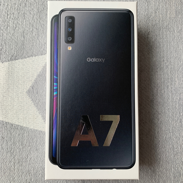 Galaxy A7 ブラック 64 GB SIMフリー