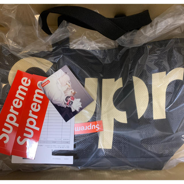 Supreme(シュプリーム)の送料込　supreme raffia tote トート　シュプリーム メンズのバッグ(トートバッグ)の商品写真