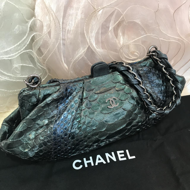 バッグ☆未使用品☆CHANEL パイソン パーティーポーチ ショルダーバッグ