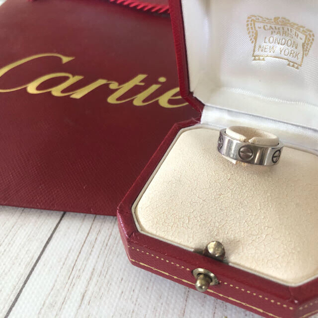 Cartier(カルティエ)のカルティエ  ラブリング　48（8号サイズ)WG ホワイトゴールド レディースのアクセサリー(リング(指輪))の商品写真