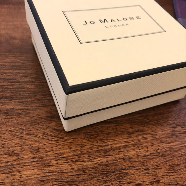 Jo Malone(ジョーマローン)のjo malone バスオイル　30ml  pomegranate noir コスメ/美容のボディケア(入浴剤/バスソルト)の商品写真