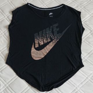 ナイキ(NIKE)のkao様専用です。NIKE トレーニングウェア+NIKEレギンス(トレーニング用品)