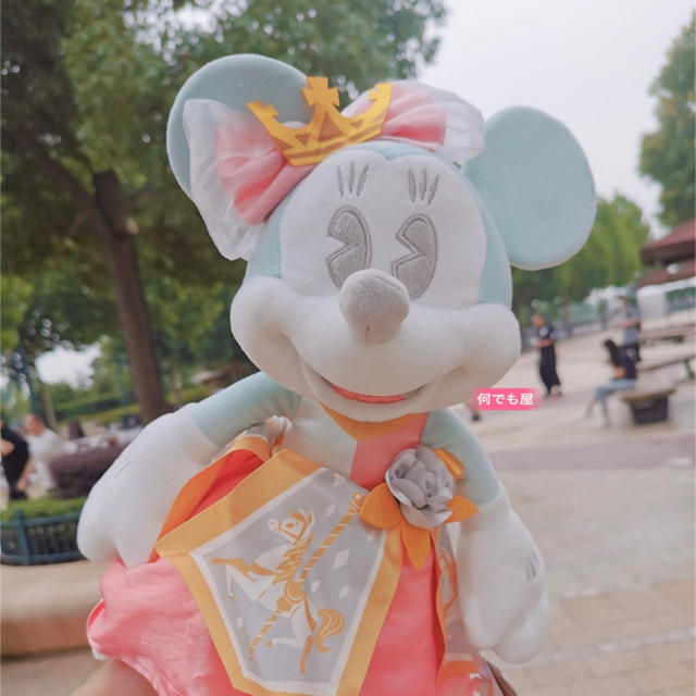 上海ディズニー　7月ミニー　ぬいぐるみ