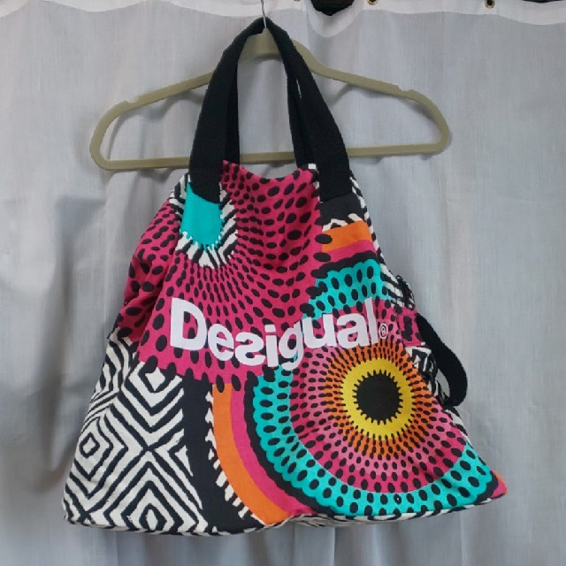 DESIGUAL(デシグアル)のデシグアル ショルダーバッグ お値下げ！ レディースのバッグ(ショルダーバッグ)の商品写真