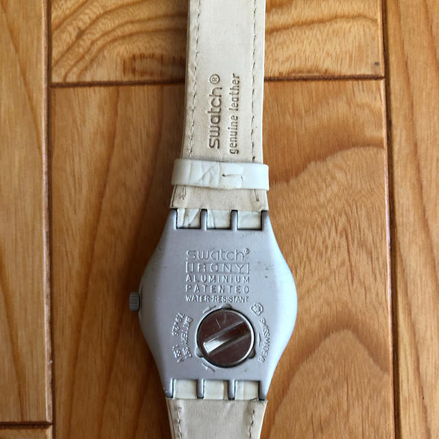 swatch(スウォッチ)の時計　スウォッチ　 レディースのファッション小物(腕時計)の商品写真