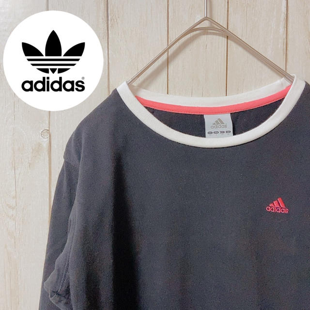 adidas(アディダス)の☆ アディダス　古着　ブラック✖️マゼンタ　細見えロンT !! レディースのトップス(Tシャツ(長袖/七分))の商品写真