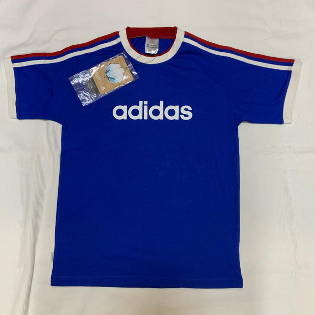 adidas(アディダス)の【値下げ】未使用 adidas Tシャツ150センチ キッズ/ベビー/マタニティのキッズ服男の子用(90cm~)(Tシャツ/カットソー)の商品写真