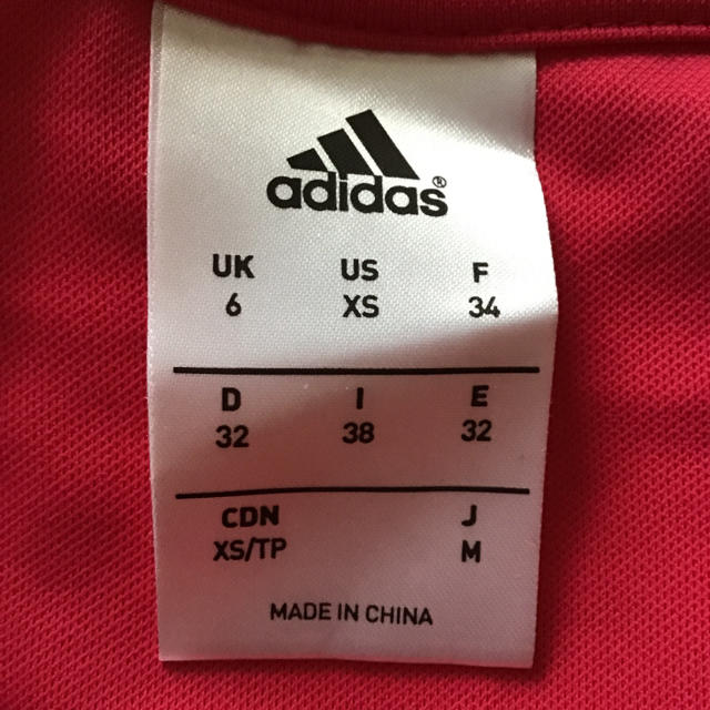 adidas(アディダス)のアディダス　Tシャツ　スポーツウェア　レディース　M レディースのトップス(Tシャツ(半袖/袖なし))の商品写真