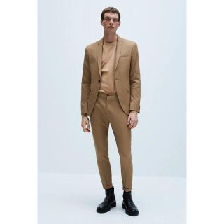 ザラ(ZARA)の新品ZARAmanスタイリッシュキャメルスーツセットアップ上下ＸＳ(セットアップ)