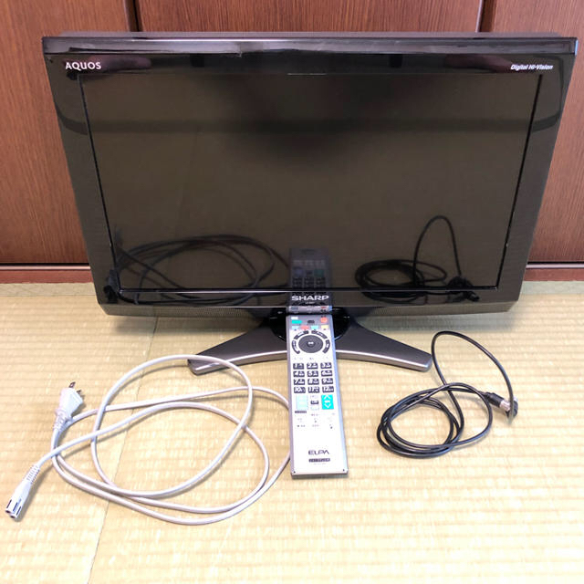 AQUOS(アクオス)のSHARP AQUOS LC-20E7 スマホ/家電/カメラのテレビ/映像機器(テレビ)の商品写真