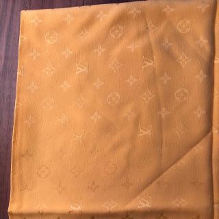 ルイヴィトン(LOUIS VUITTON)のfluffy様専用　ルイヴィトン　シルクスカーフ(バンダナ/スカーフ)