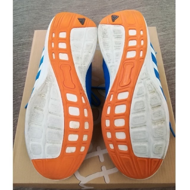 adidas(アディダス)のアディダス　adidas　スニーカー　23.0cm キッズ/ベビー/マタニティのキッズ靴/シューズ(15cm~)(スニーカー)の商品写真