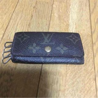 ルイヴィトン(LOUIS VUITTON)のルイヴィトン 4連キーケース(キーケース)