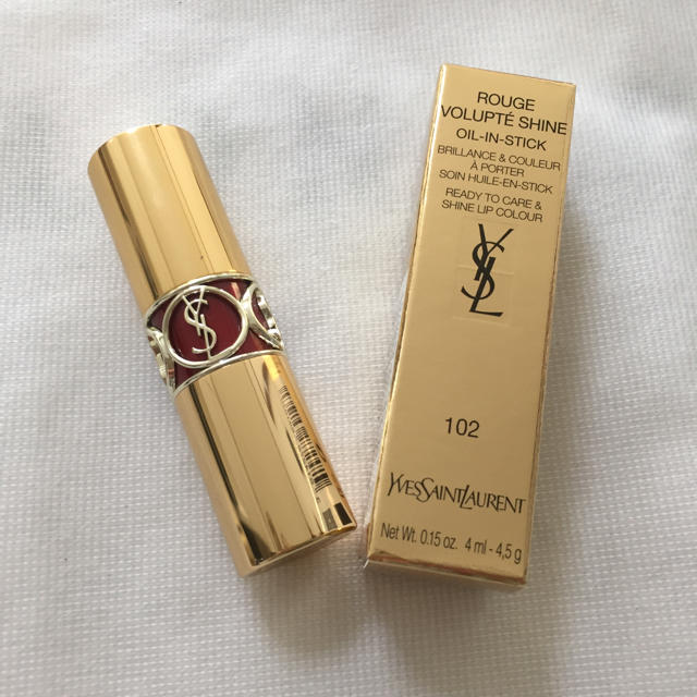 Yves Saint Laurent Beaute(イヴサンローランボーテ)のイヴサンローラン  ヴォリュプテシャイン102★新品未使用 コスメ/美容のベースメイク/化粧品(口紅)の商品写真