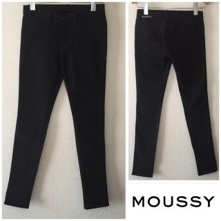 マウジー(moussy)のmoussy ブラック スキニーパンツ(スキニーパンツ)