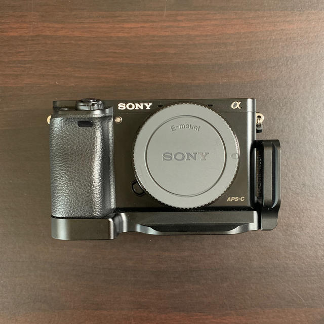 SONY α6000 ILCE−6000 ボディのみカメラ