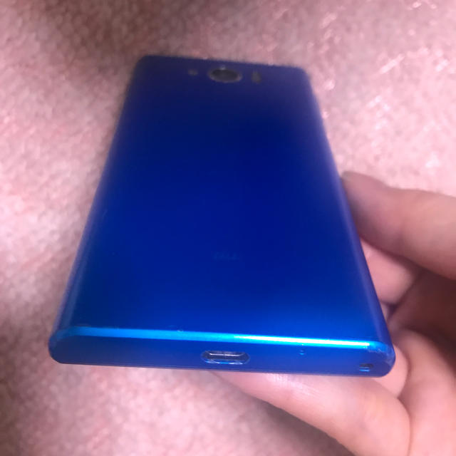 AQUOS(アクオス)のAQUOS AU ジャンク スマホ/家電/カメラのスマートフォン/携帯電話(スマートフォン本体)の商品写真