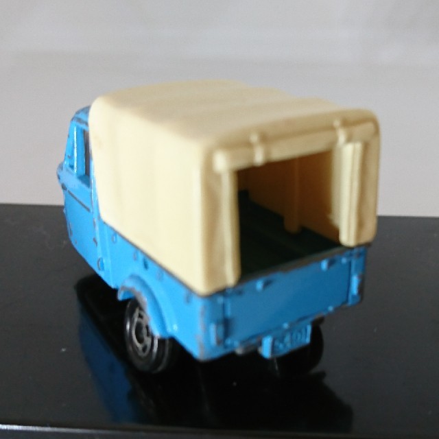 Takara Tomy(タカラトミー)の【レア・日本製】トミカ ミニカー 三輪車 ダイハツ ミゼット エンタメ/ホビーのおもちゃ/ぬいぐるみ(ミニカー)の商品写真