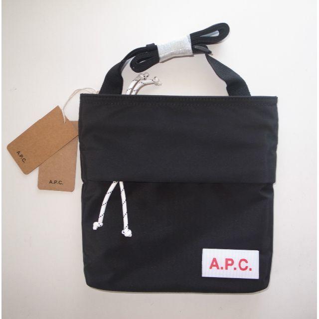 A.P.C(アーペーセー)のAPC Protection メッセンジャーバッグ ショルダー サコッシュ メンズのバッグ(ウエストポーチ)の商品写真