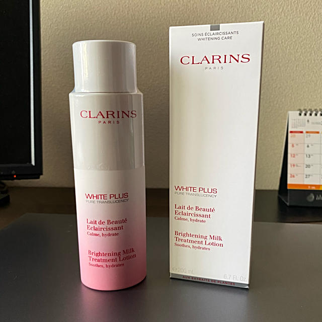 CLARINS(クラランス)の【新品】CLARINS クラランス ホワイトプラス ブライトミルクローション コスメ/美容のスキンケア/基礎化粧品(化粧水/ローション)の商品写真