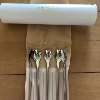 ミキモト(MIKIMOTO)の☆最終値下げ☆ MIKIMOTOティースプーン5本☆未使用☆(カトラリー/箸)