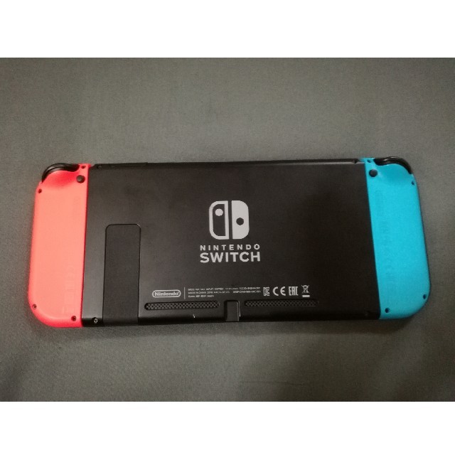 Nintendo Switch(ニンテンドースイッチ)のニンテンドースイッチ　ネオンブルー　土日値下げ エンタメ/ホビーのゲームソフト/ゲーム機本体(家庭用ゲーム機本体)の商品写真