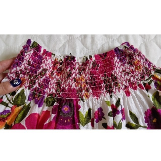 babyGAP(ベビーギャップ)の【美品】babyGAP 赤系 花柄 カラフル スカート 80㎝ キッズ/ベビー/マタニティのベビー服(~85cm)(スカート)の商品写真