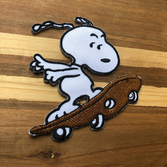 新作 ノリ乗り 憧れのスケーター スケボー に乗る スヌーピー ワッペンの通販 By Snoopy Cafe ラクマ