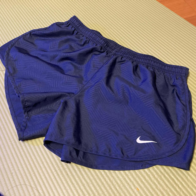 NIKE(ナイキ)の値下げ✴︎NIKEショートパンツ スポーツ/アウトドアのランニング(ウェア)の商品写真