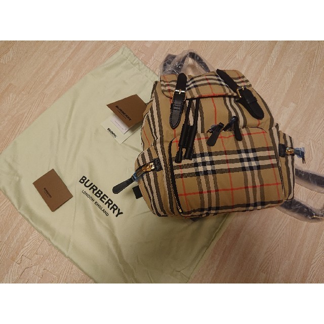 BURBERRY(バーバリー)の【最終値下】BURBERRY☆新品未使用タグあり☆ヴィンテージチェック レディースのバッグ(リュック/バックパック)の商品写真