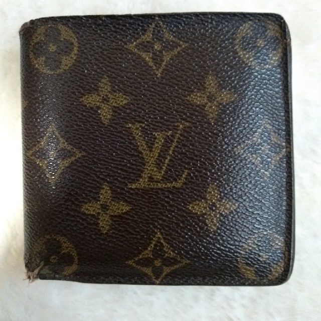 ルイヴィトン　Louis Vuitton　二つ折り財布　メンズ　レディース