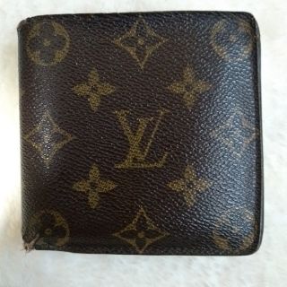 ルイヴィトン(LOUIS VUITTON)のルイヴィトン　Louis Vuitton　二つ折り財布　メンズ　レディース(折り財布)