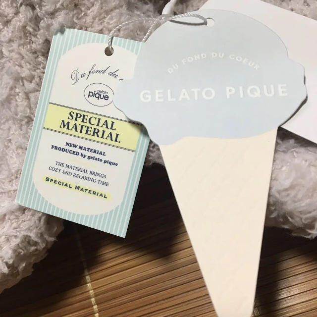 gelato pique(ジェラートピケ)のmn様専用＊新品＊ジェラートピケ　ルームシューズ　　スリッパ   おまけ付き　 インテリア/住まい/日用品のインテリア小物(スリッパ/ルームシューズ)の商品写真