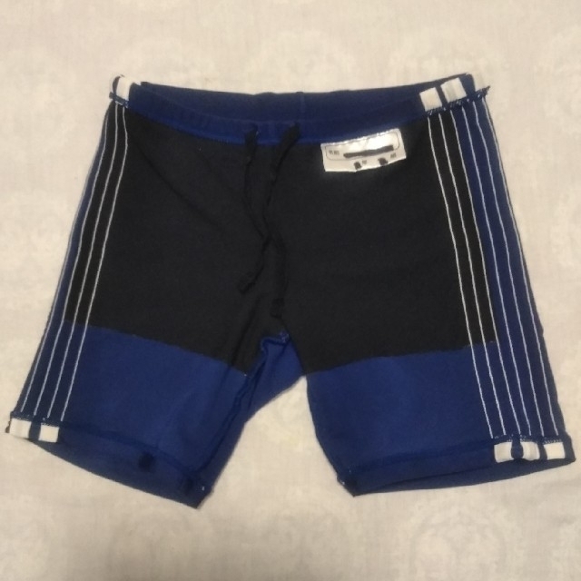 adidas(アディダス)のアディダス男児用水着☆サイズ130 キッズ/ベビー/マタニティのキッズ服男の子用(90cm~)(水着)の商品写真