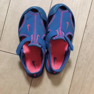 ナイキ(NIKE)のNIKE子供サンダル15cm(サンダル)