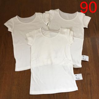 ユニクロ(UNIQLO)のあやちゃん様専用　ユニクロ　半袖シャツ　3枚セット　90(下着)