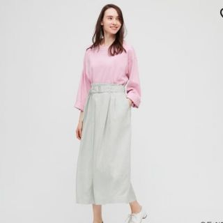 ユニクロ(UNIQLO)の未使用タグ付 UNIQLO ユニクロ フレアスカート リネン ロングスカート L(ロングスカート)