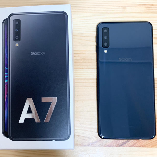 SAMSUNG(サムスン)のGalaxy A7 SIMフリー スマホ/家電/カメラのスマートフォン/携帯電話(スマートフォン本体)の商品写真