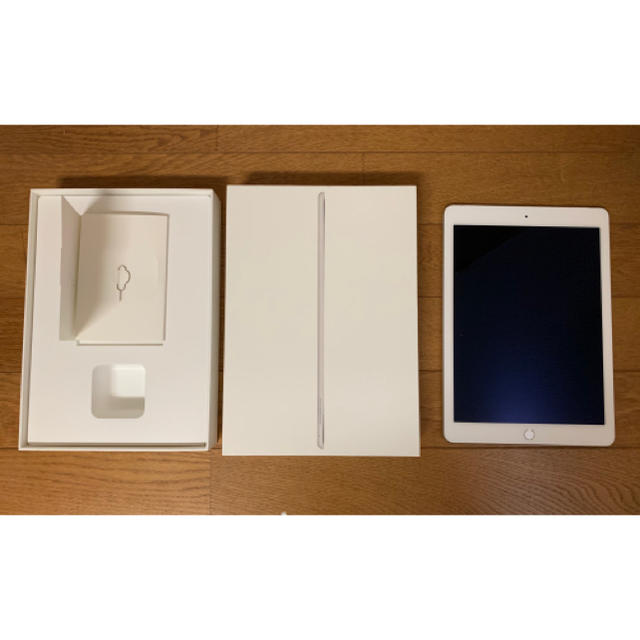 iPad Air2 64GB WiFi+セルラーモデル MGHY2J/A