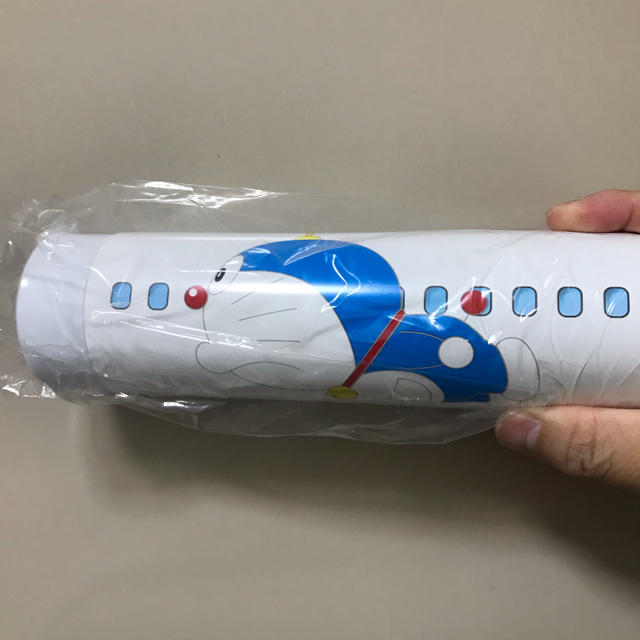 JAL ドラえもん　コラボ　機内販売限定ステンレスボトル