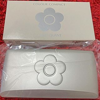 マリークワント(MARY QUANT)の新品未使用　マリークワント　ケース(ボトル・ケース・携帯小物)