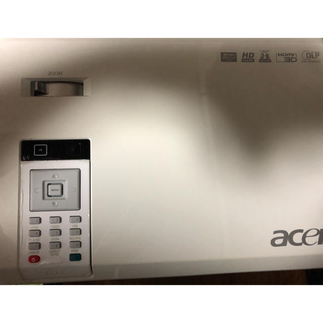 プロジェクター acer h5360bd 使用時間短 【高価値】 8088円