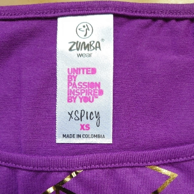Zumba(ズンバ)のズンバウェアTシャツXSサイズ新品 レディースのトップス(Tシャツ(半袖/袖なし))の商品写真
