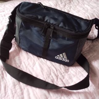 アディダス(adidas)のウエストポーチ(その他)